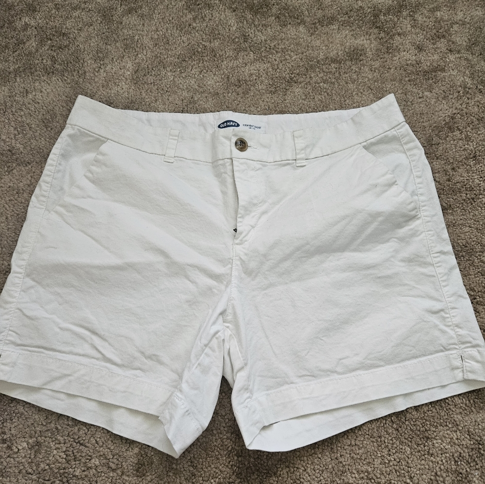 Old Navy size 14 never worn shorts